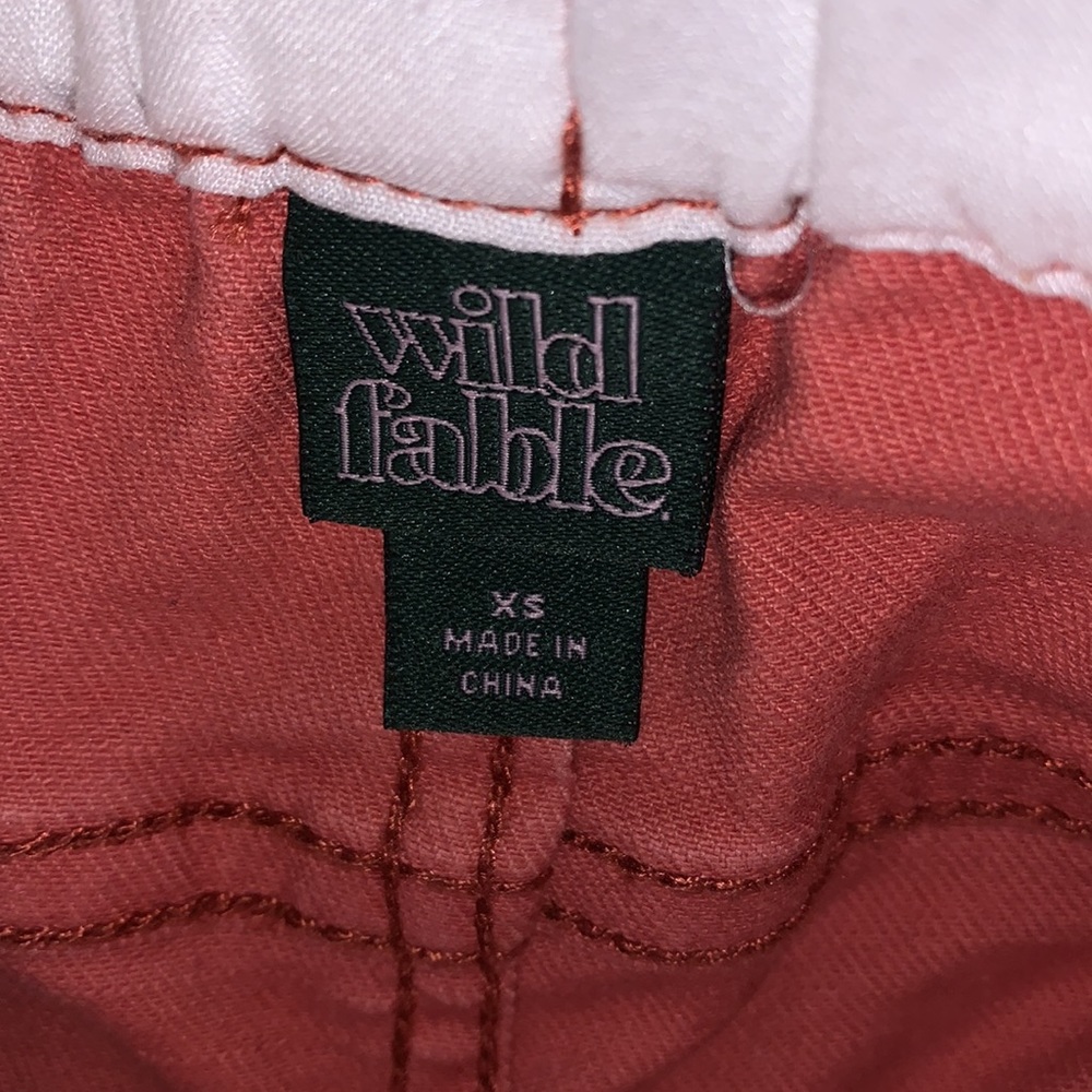 Shorts - Picture 4 of 4